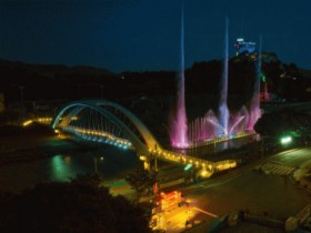 화순 꽃강길 음악분수, 휴장 없이 매일 운영