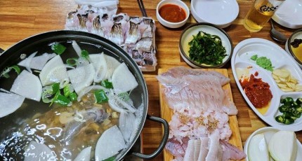 [로컬맛집] 광주 우산동 득량만횟집, 하모샤브샤브와 모듬회로 여름 입맛 잡는다