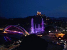 화순군 꽃강길 음악분수 개장 2주년 지역 명소 등극