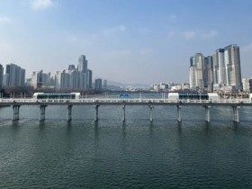 태화강 다리 위에서 '세계의 맛'…울산교 세계음식문화관 전국 첫 개관