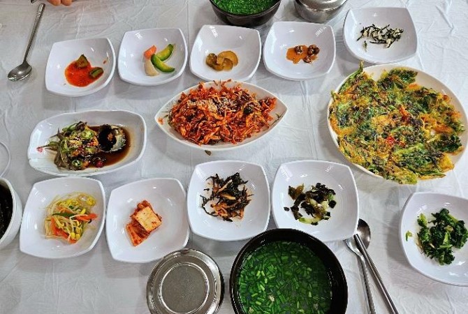 [로컬맛집] 광양매화축제 다음 코스는 하동 이화가든