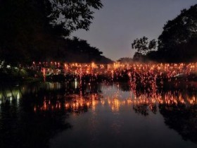 화려한 불씨가 물 위로 떨어지는 밤…진주 청곡사 낙화축제 19일 개최